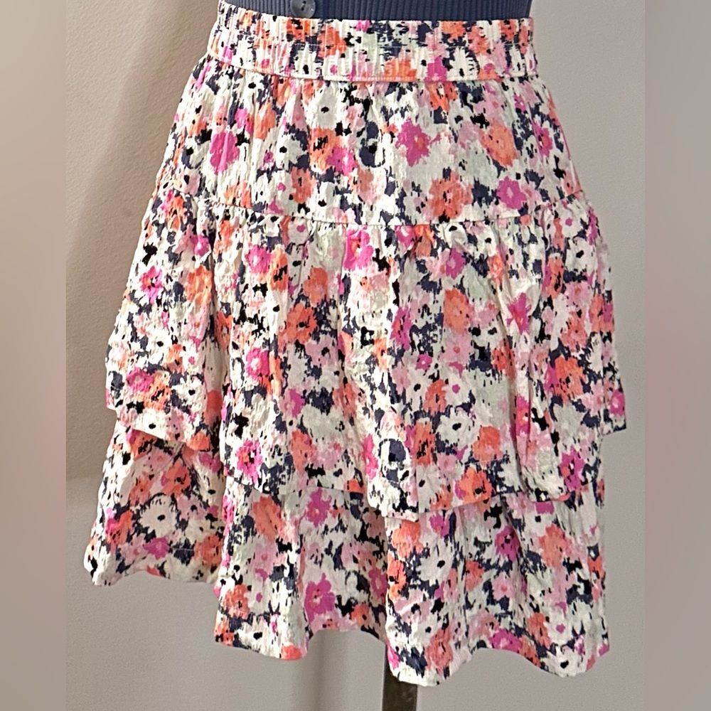 EUC Universal Thread Tiered Floral Mini Skirt
